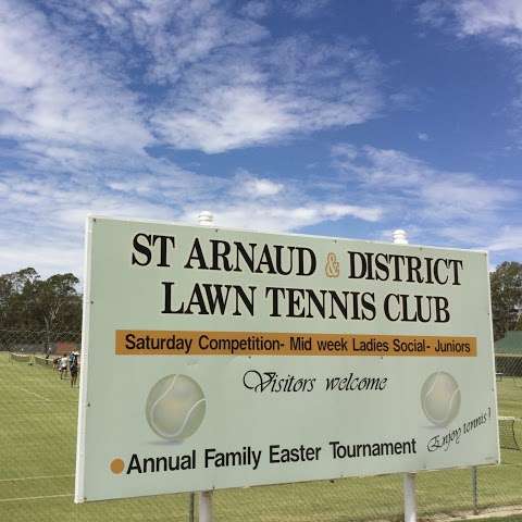 Photo: St Arnaud Tennis Club